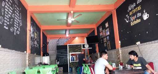 Warkop Baddoka Batara Bira 9