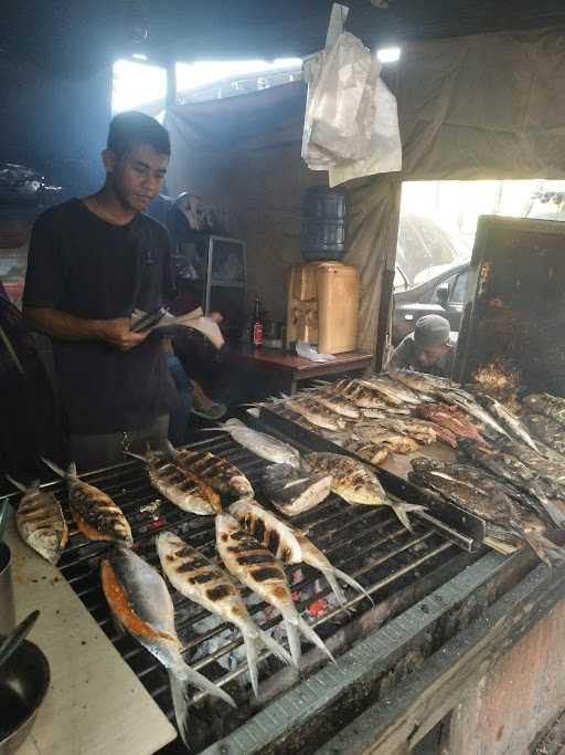 Warung Ikan Bakar Btp 10