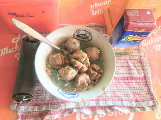 Warung Bakso Soponyono 8