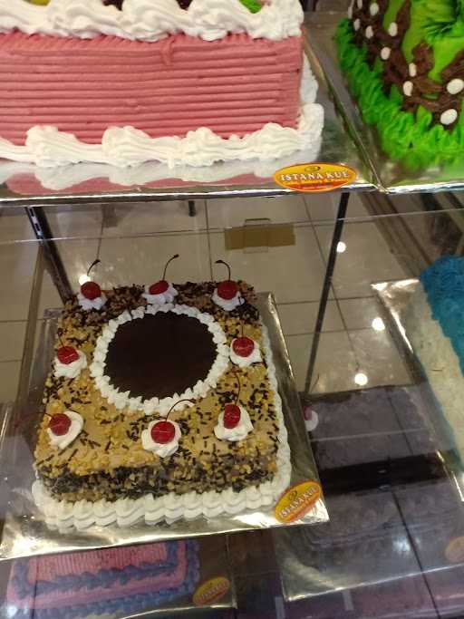 Istana Kue 3