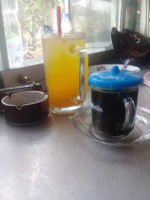 Warung Kopi Pojok & Dya Juice 1