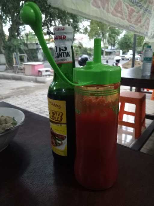 Bakso Solo Cabang Smu Petra 8