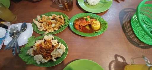 Dapur Lobster Mbok Sri 8