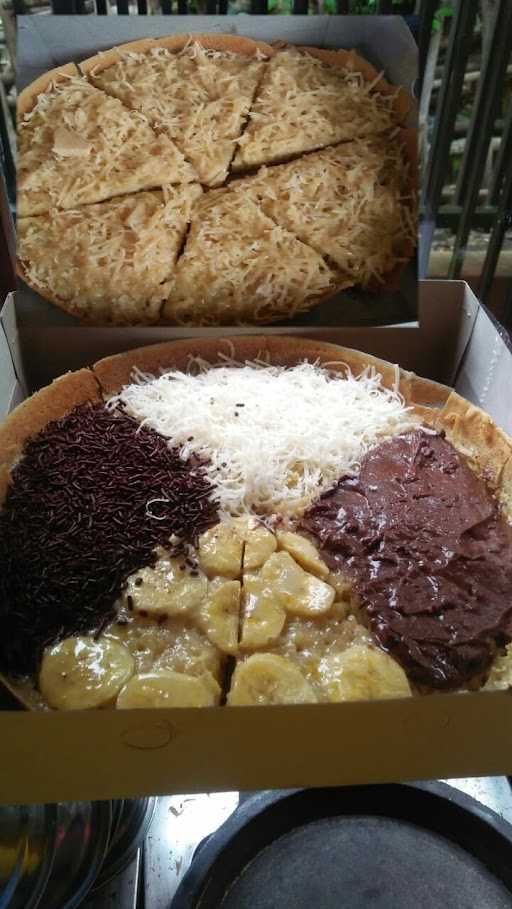 Martabak Pizza Inez 2