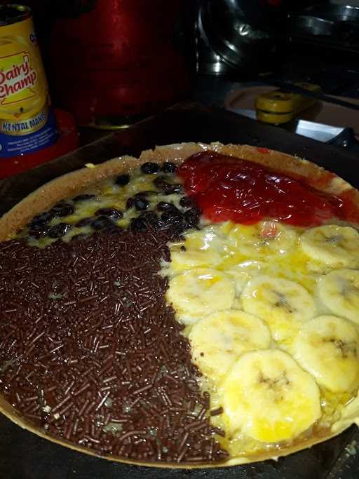 Martabak Pizza Inez 10