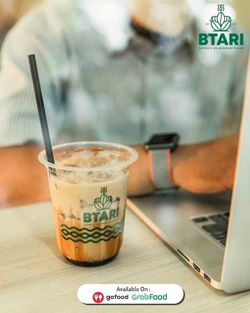 Btari Coffee & Coworking Space 7