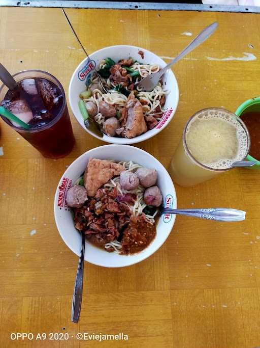 Warung Mie Ayam & Bakso Aloy Cs 8