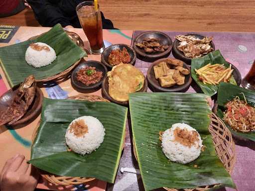 Warung Spesial Sambal 5