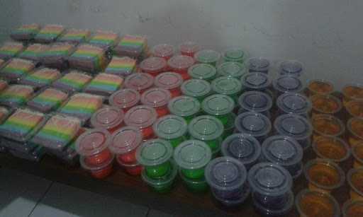 Rumah Pelangi Cake & Snack 4