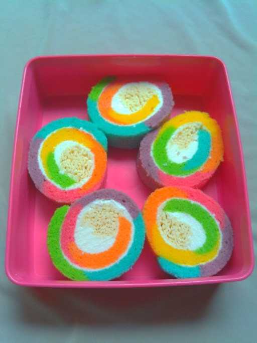 Rumah Pelangi Cake & Snack 6