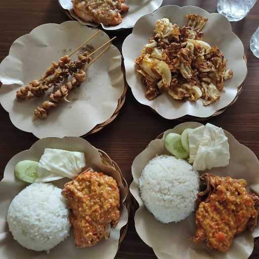 Ayam Gepuk Pak Gembus - Tajur 2