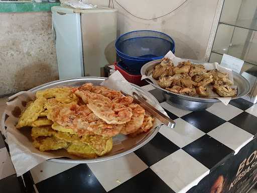 Rumah Makan Sayur Asem Purwakalih 6