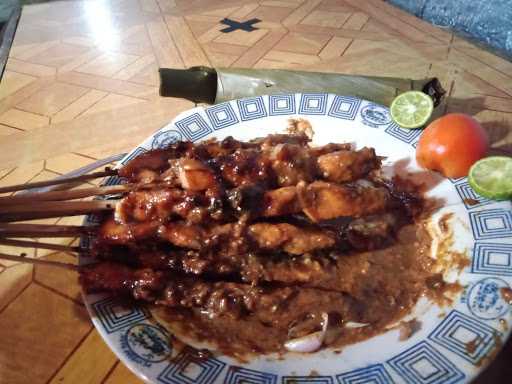 Sate Pak Endoy 4