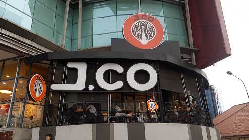 J.Co Donuts & Coffee 1