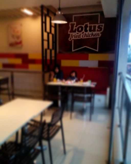 Lotus Fried Chicken Pancasan 9