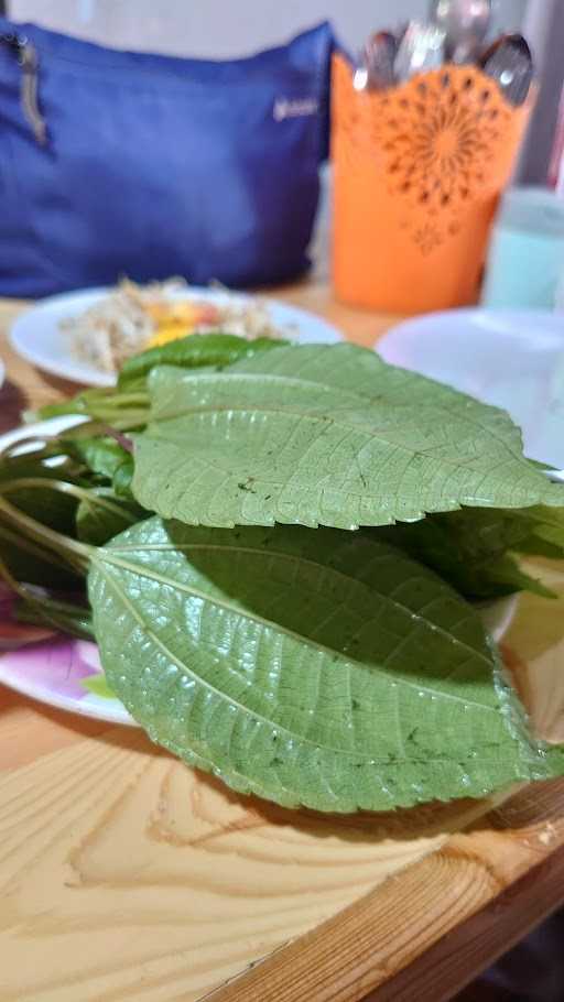 Warung Doyong Ibu Erlina 6