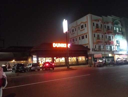 Dunkin Donat Sudirman 4