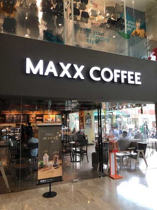 Maxx Coffee 1