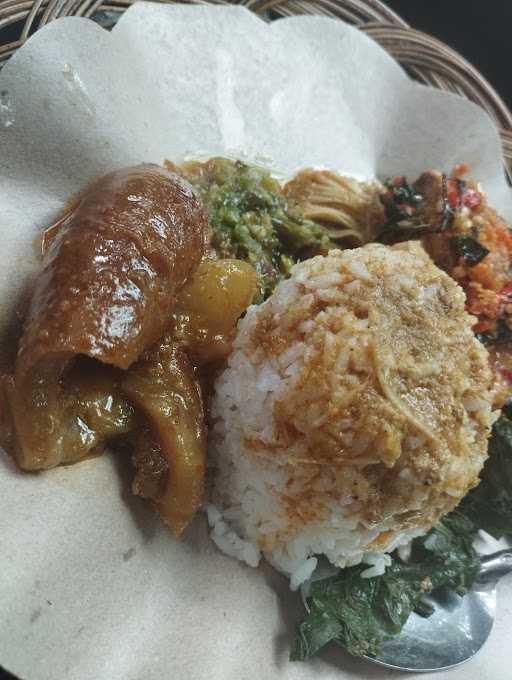 Masakan Padang Duo Putri 1