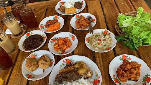 Warung Nasi Kamangi 9