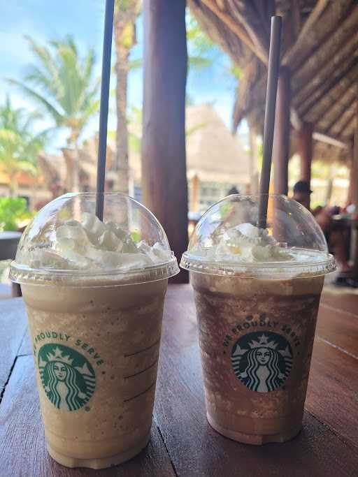 Starbucks Coffee - Botani Square 7