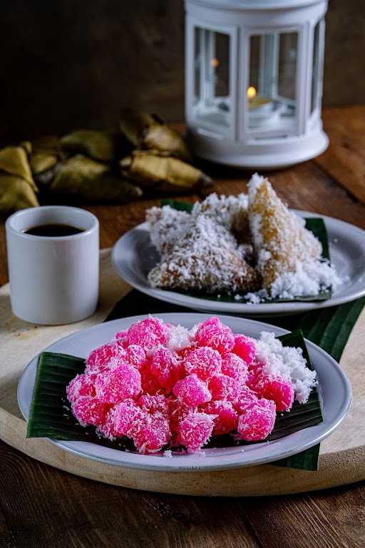 Lontong Sayur & Nasi Uduk Medan Bu Susi 3