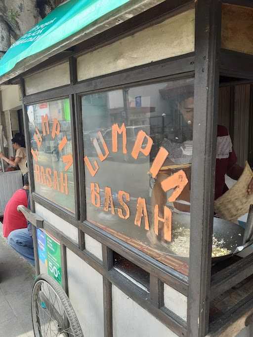 Lumpia Basah Suryakencana 9