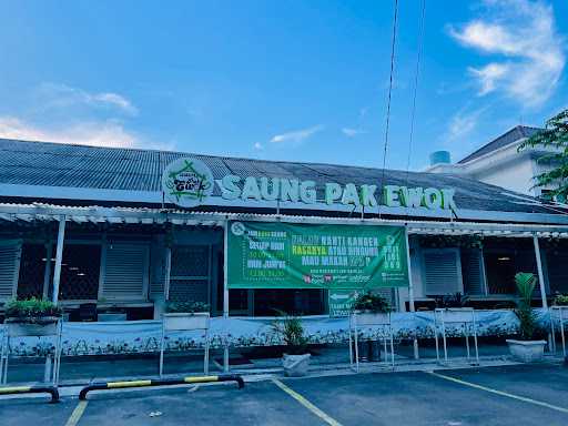 Saung Pak Ewok 1