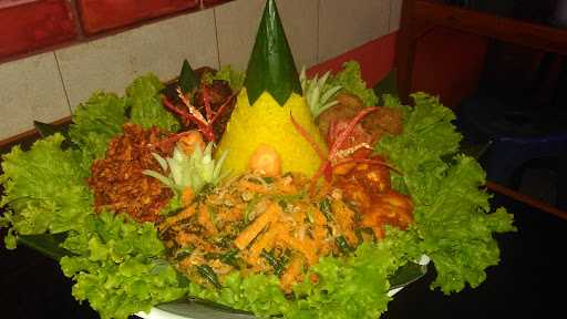 Warung Makan Raos 10