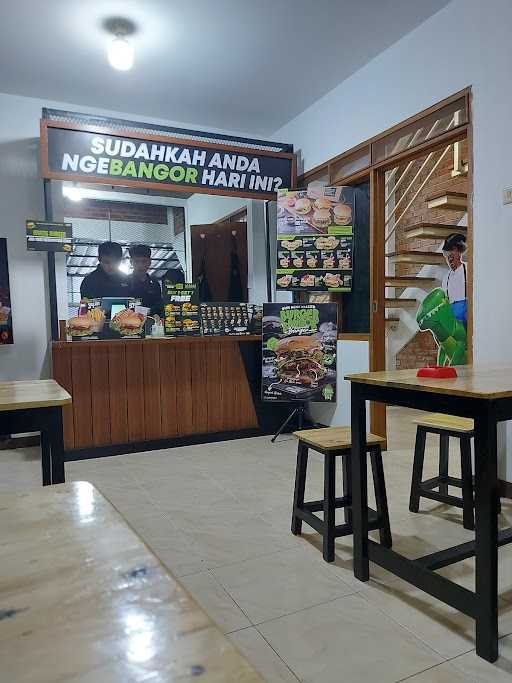 Burger Bangor Pakuan 2