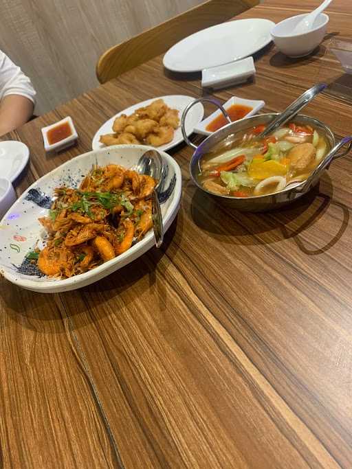 Sentosa Seafood Bogor 8