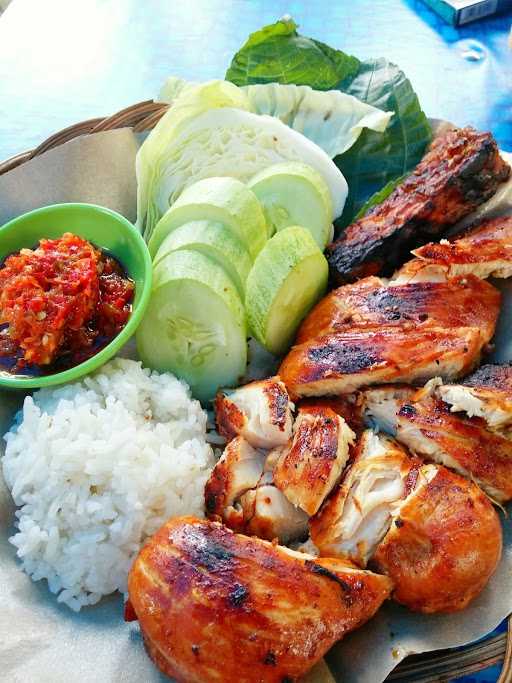 Ayam Bakar Juned 9