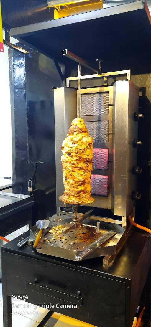 Shawarma & Kabab Arab 8