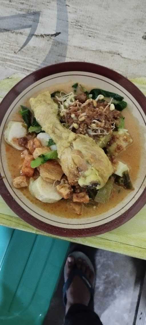 Lontong Sayur Bu War 1