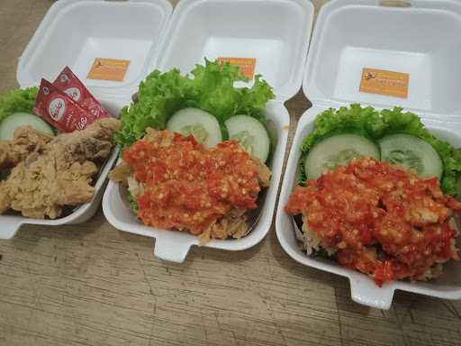 Ayam Geprek Nyengitz Bojonegoro 2