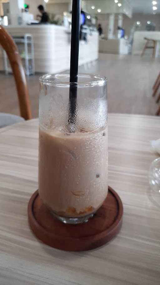 Semusim Coffee 7