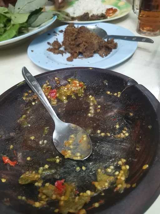 Rumah Makan Simpang Tiga 4