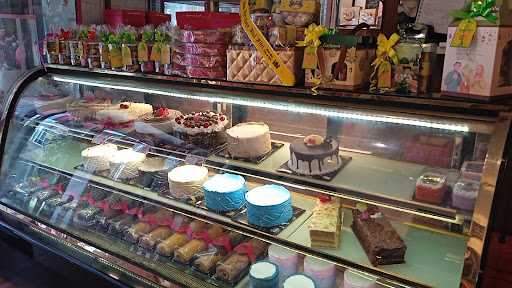 Kalika Cake Shop 4