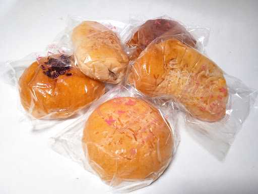 Kama Bakery Cibaduyut 1