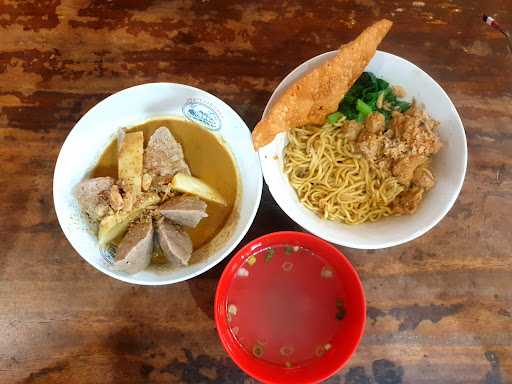 Bakso Ngangenin Mekar Wangi 10