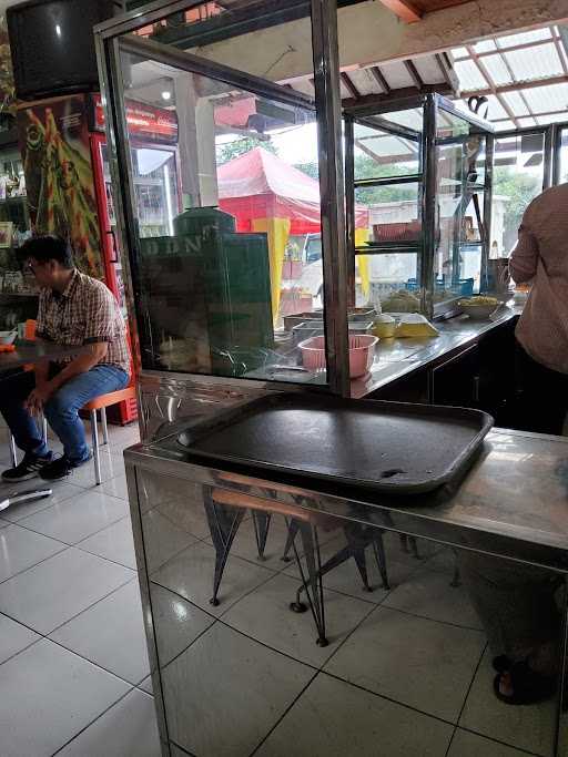 Mie Bakso Mekar Wangi 8 4