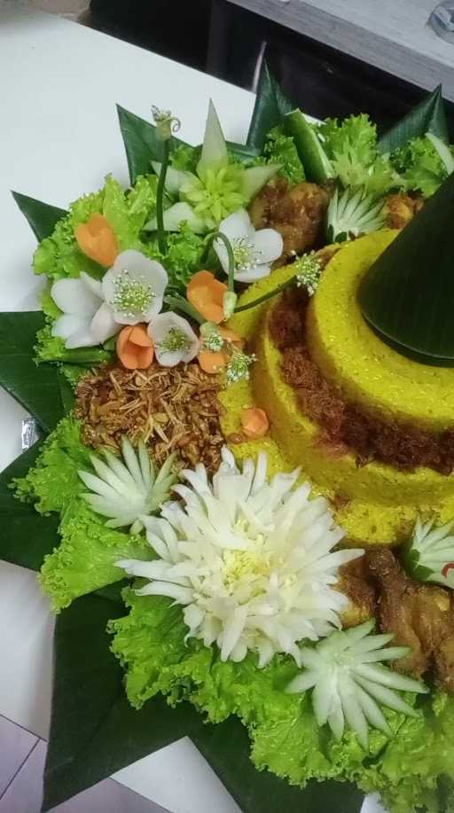 Nasi Kuning Ibu Diana 3