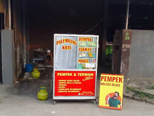 Pempek Musi Duo Tci Cibaduyut 1