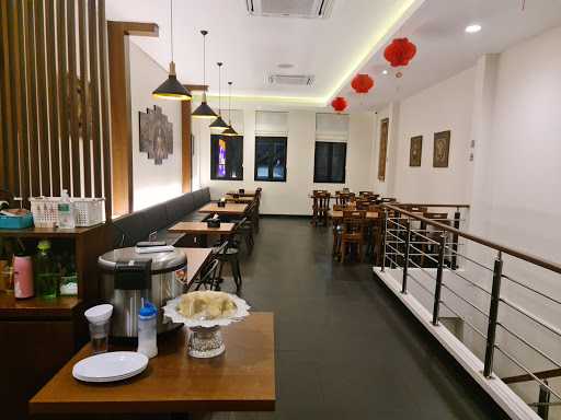 Sawasdee Thai Restaurant 8