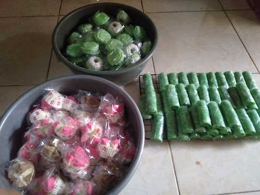 Kue Basah Mamah Dulhaq 9