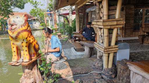 Saung Sakinah Abah 8