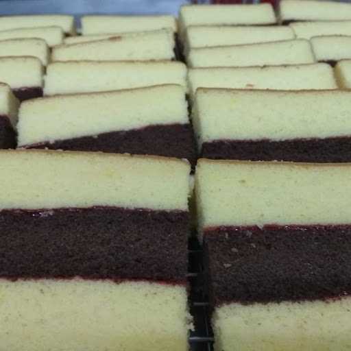 Ika Cakes 9