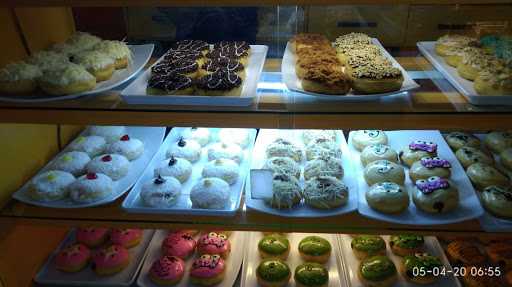 Superkue Cake & Bakery Pondok Petir 2