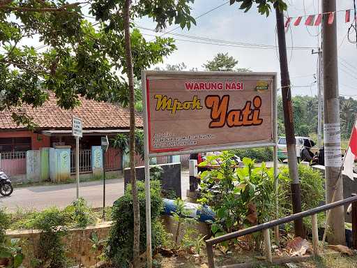 Warung Nasi Mpok Yati 1