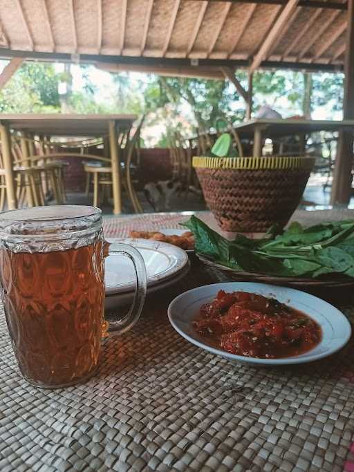 Warung Nasi Mpok Yati 4